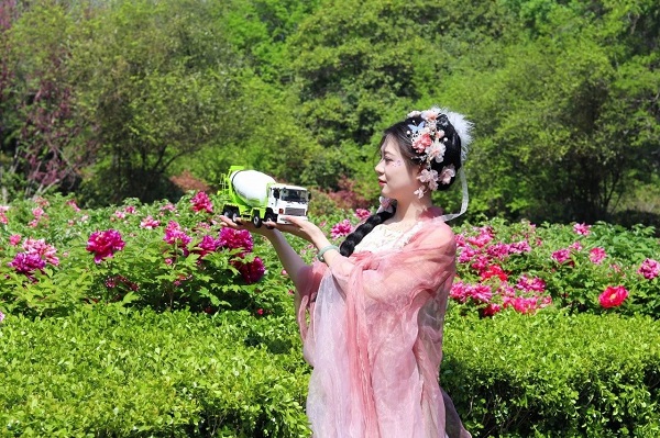 【公司新聞】美！太美了！快來欣賞凌宇“牡丹仙子”