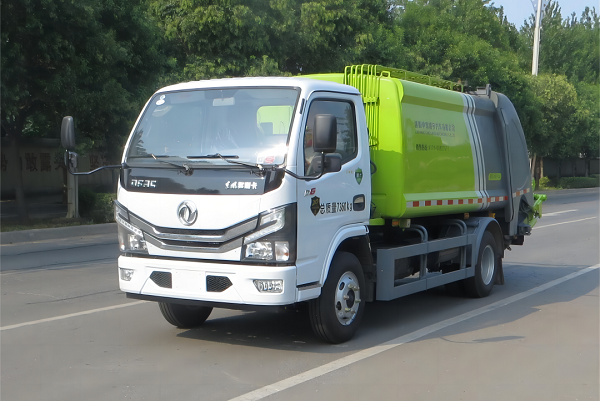 壓縮式垃圾車(chē)的特點(diǎn)表現(xiàn)在哪些地方？